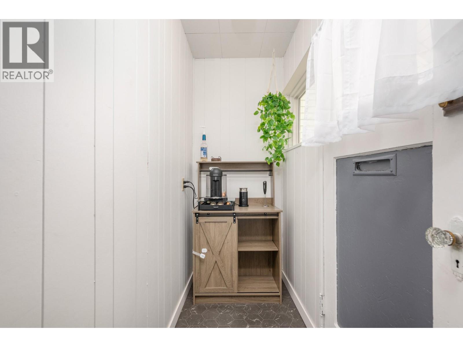 2605 27 Street, Vernon, British Columbia  V1T 4W1 - Photo 11 - 10397130