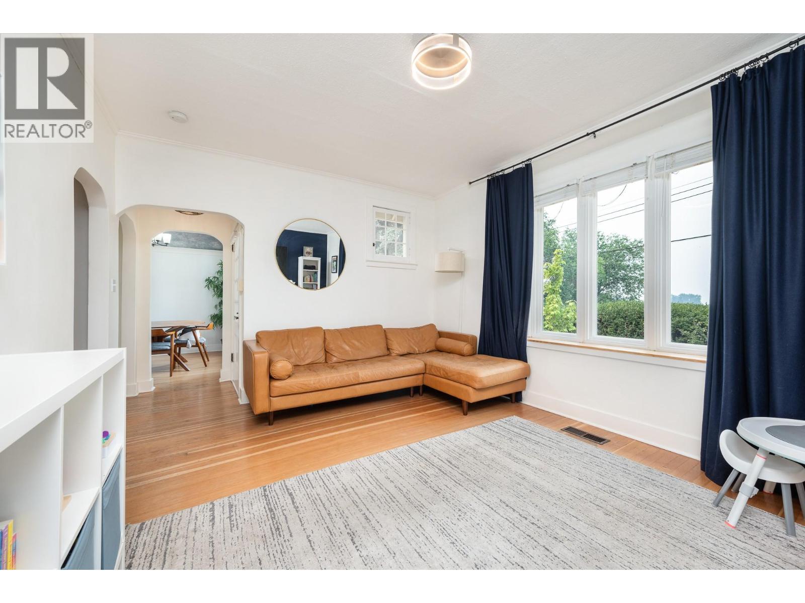 2605 27 Street, Vernon, British Columbia  V1T 4W1 - Photo 6 - 10397130