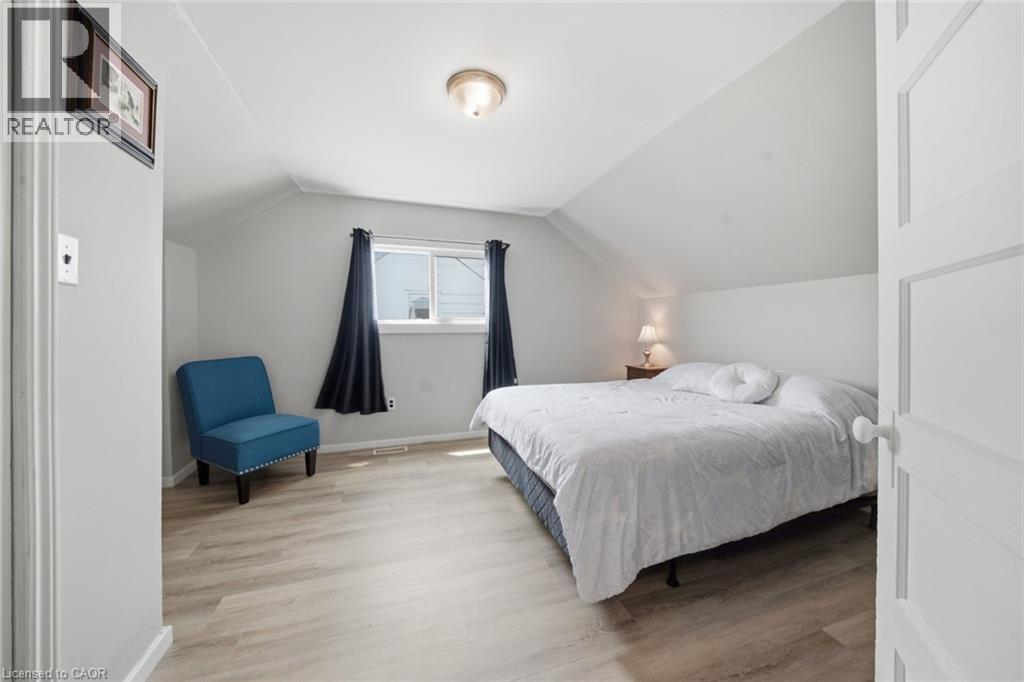 38 Tenth Avenue, Brantford, Ontario  N3S 1E9 - Photo 10 - 40854491