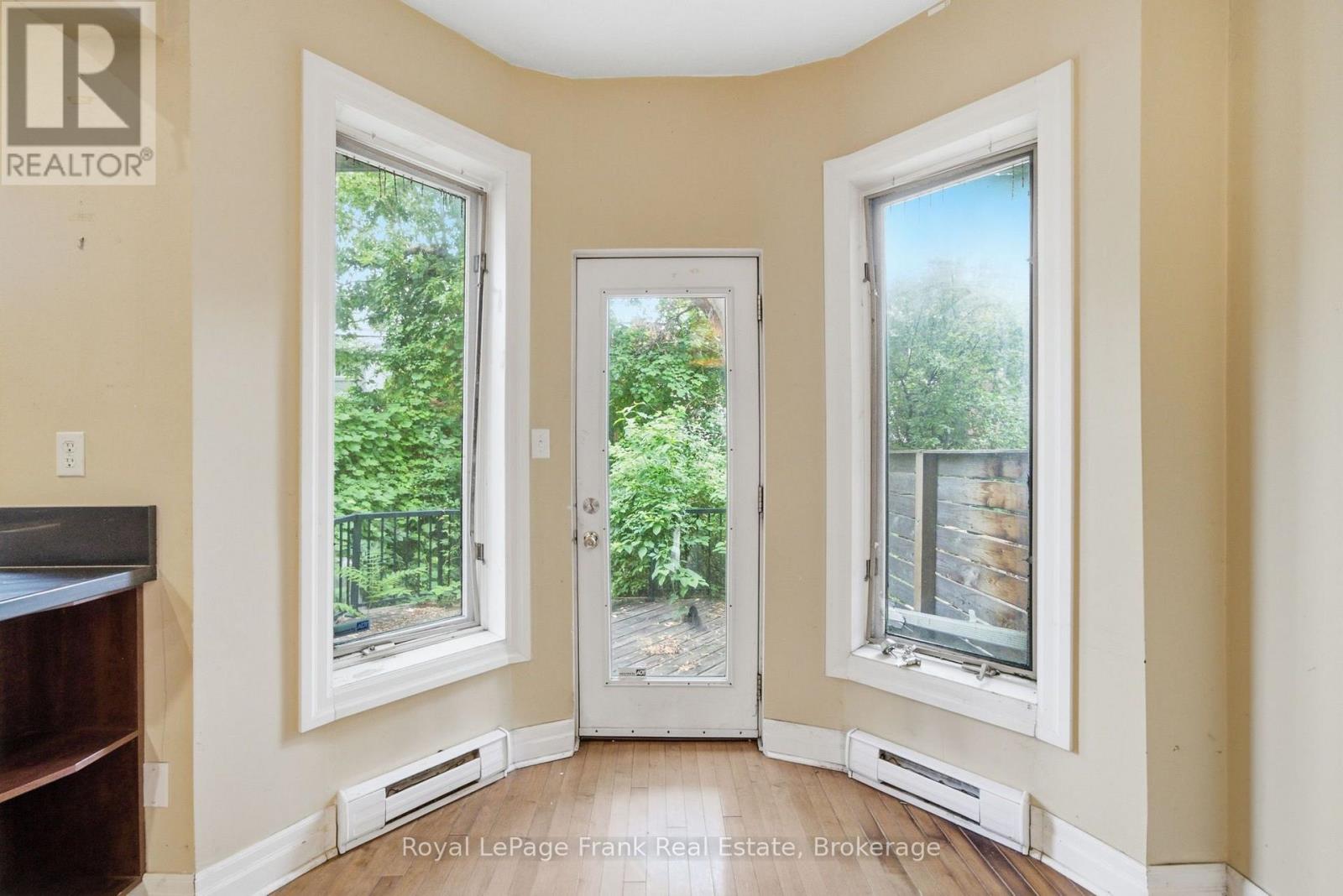 778 Shaw Street, Toronto (Dovercourt-Wallace Emerson-Junction), Ontario  M6G 3M1 - Photo 5 - W13658396