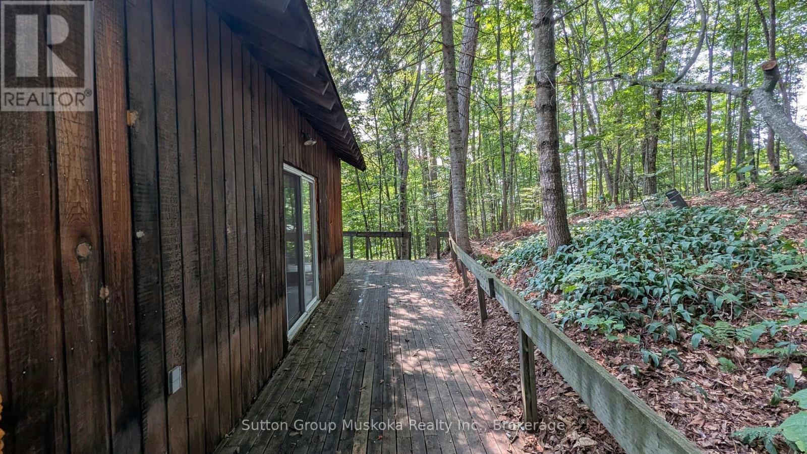 213 Woodland Drive, Huntsville, Ontario  P1H 1A7 - Photo 8 - X13658412