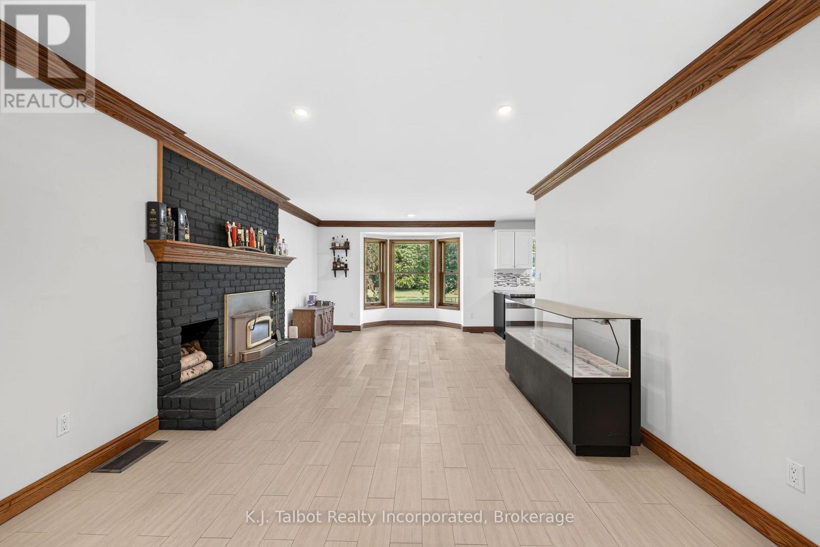 4 John Avenue, Bluewater (Bayfield), Ontario  N0M 1G0 - Photo 17 - X13658426