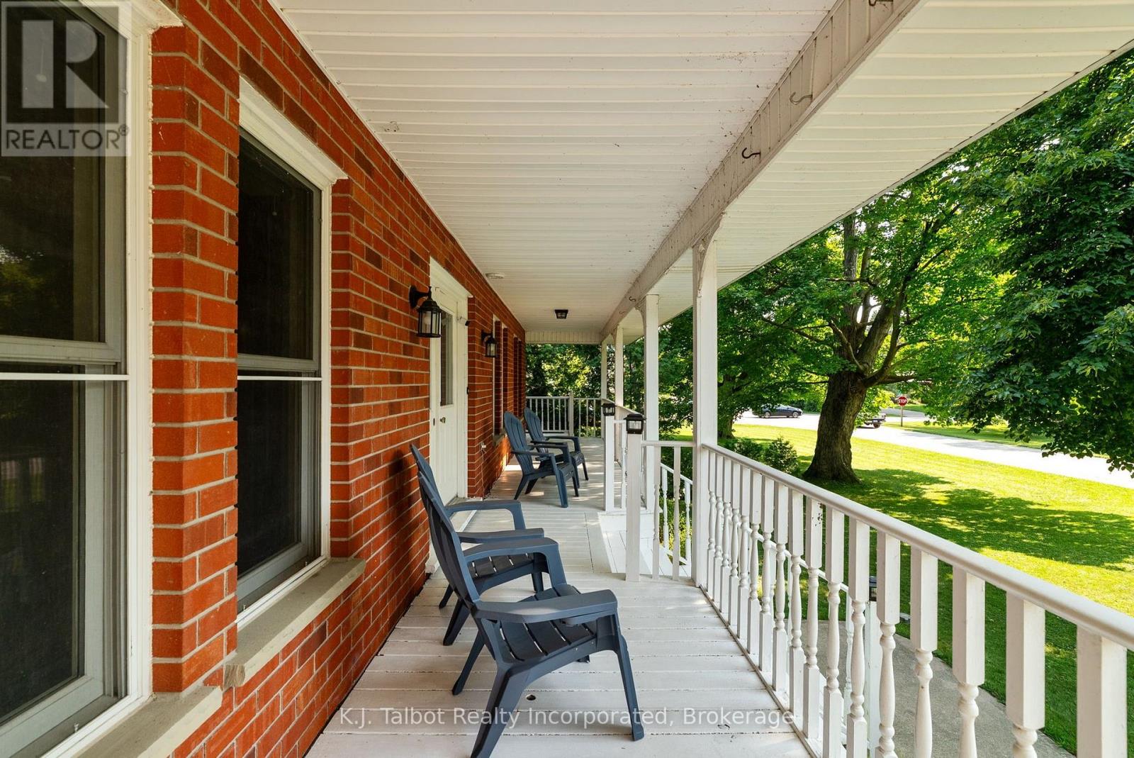 4 John Avenue, Bluewater (Bayfield), Ontario  N0M 1G0 - Photo 4 - X13658426