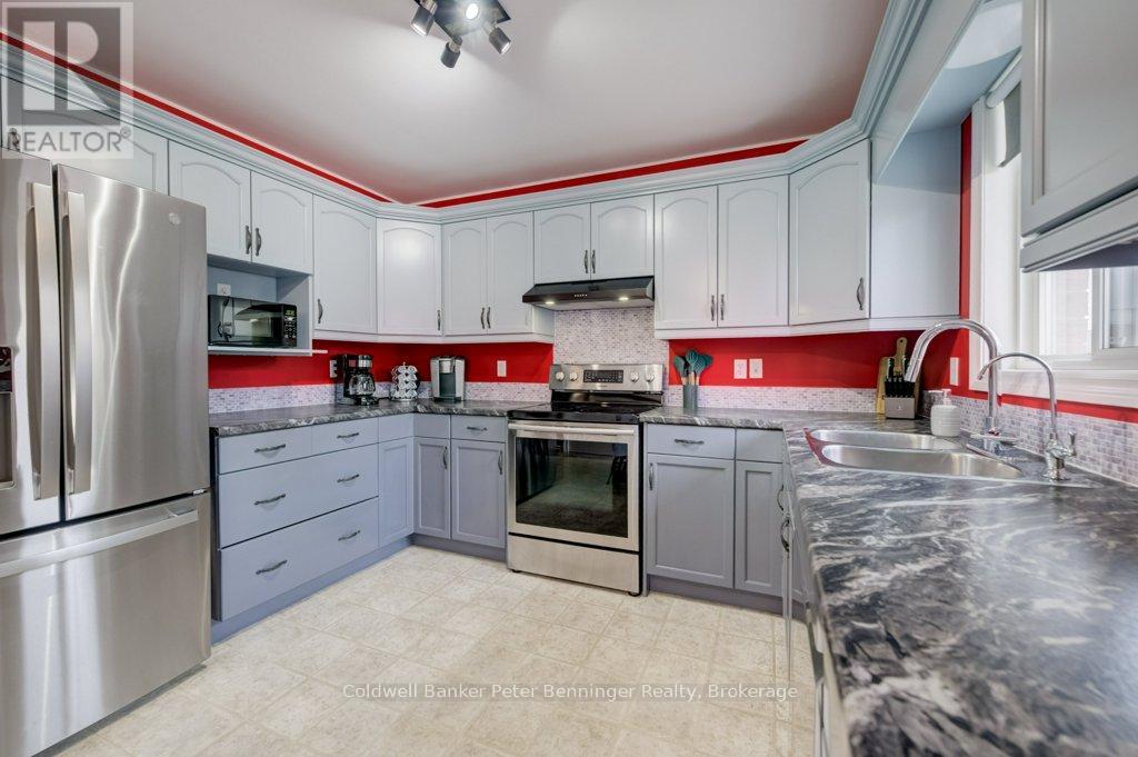 636 22nd Avenue, Hanover, Ontario  N4N 3W7 - Photo 12 - X13658456