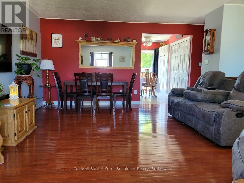 636 22nd Avenue, Hanover, Ontario  N4N 3W7 - Photo 9 - X13658456