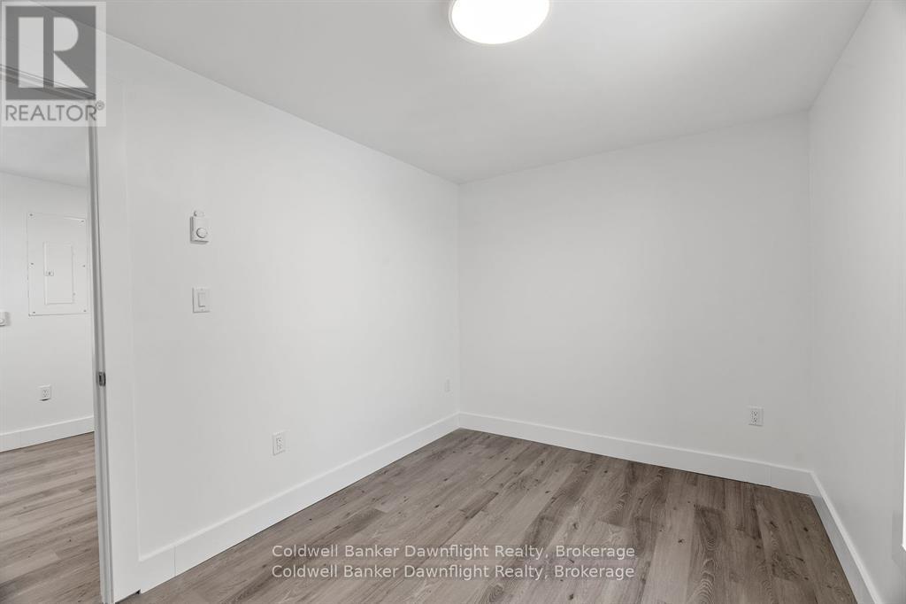 301 - 441 Main Street, South Huron (Exeter), Ontario  N0M 1S2 - Photo 5 - X13658522