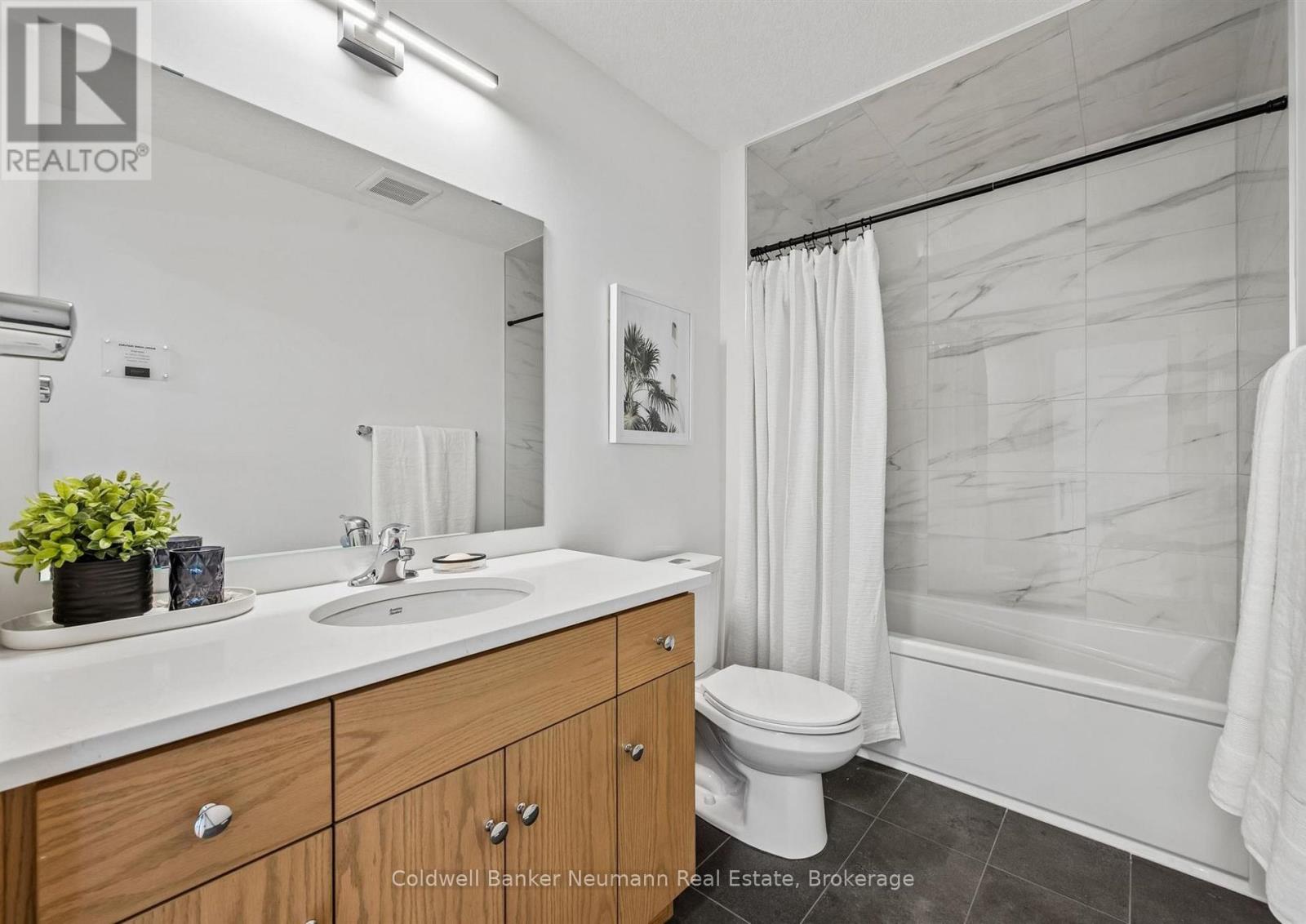 636 Anton Crescent, Kitchener, Ontario  N2R 0T8 - Photo 20 - X13658544