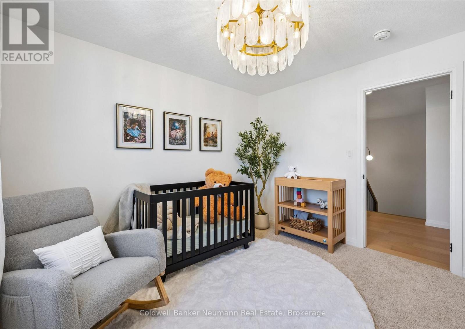 636 Anton Crescent, Kitchener, Ontario  N2R 0T8 - Photo 23 - X13658544