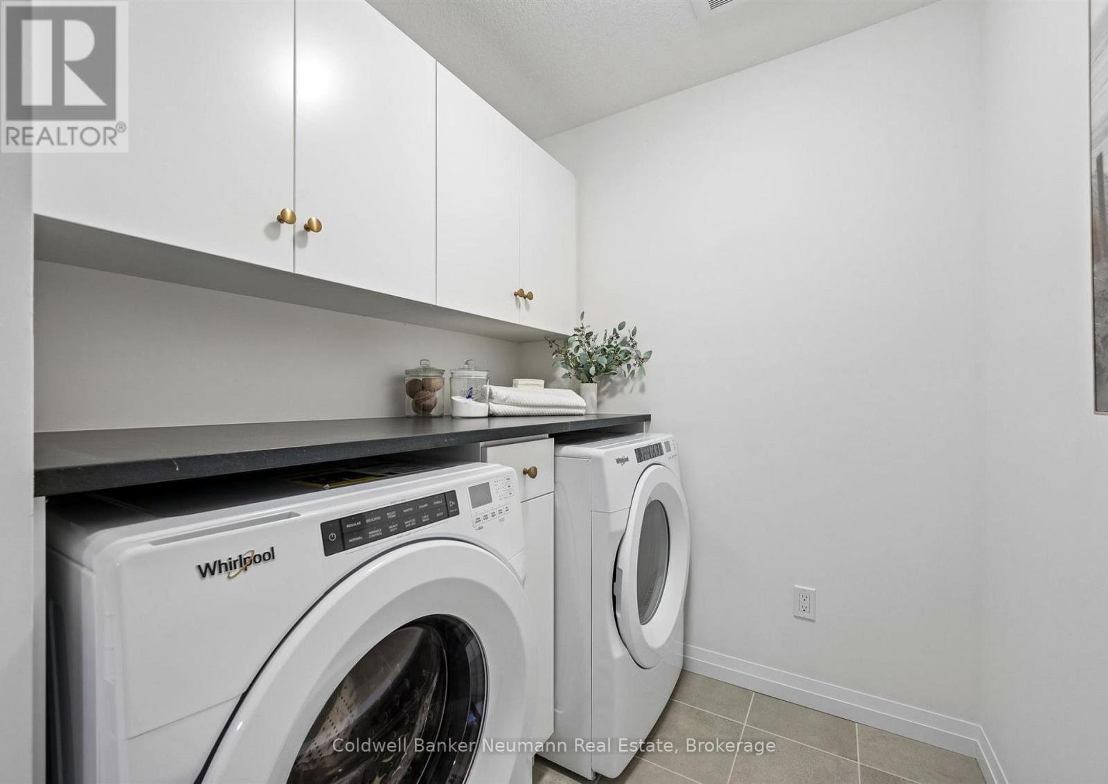 636 Anton Crescent, Kitchener, Ontario  N2R 0T8 - Photo 24 - X13658544