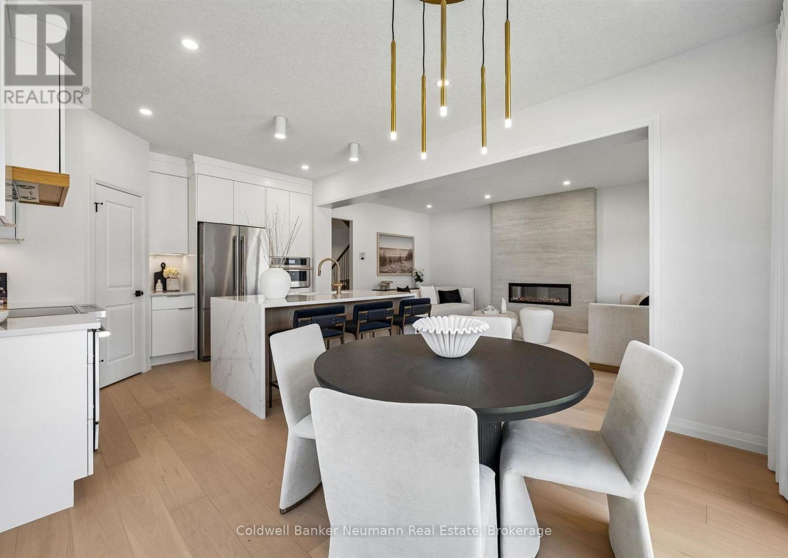 636 Anton Crescent, Kitchener, Ontario  N2R 0T8 - Photo 8 - X13658544