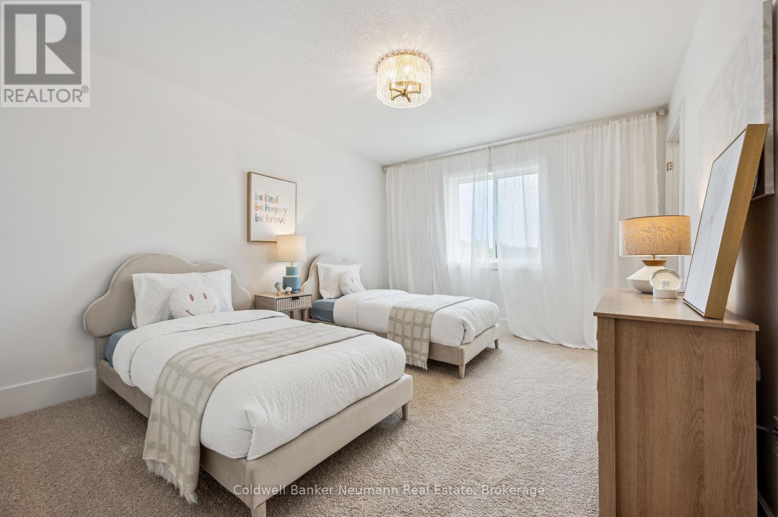 645 Anton Crescent, Kitchener, Ontario N2R 0T8 - Photo 13 - X13658552