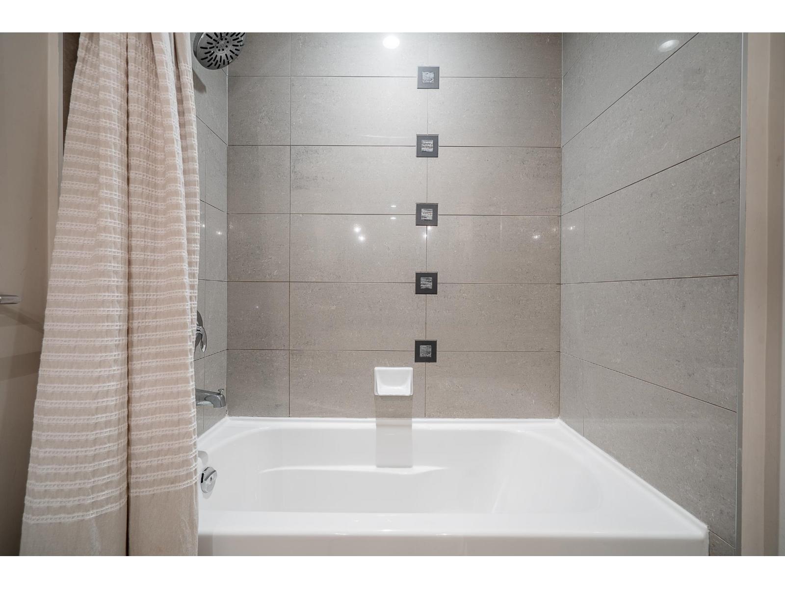 321 6688 120 Street, Surrey, British Columbia  V3W 1T8 - Photo 26 - R3154208