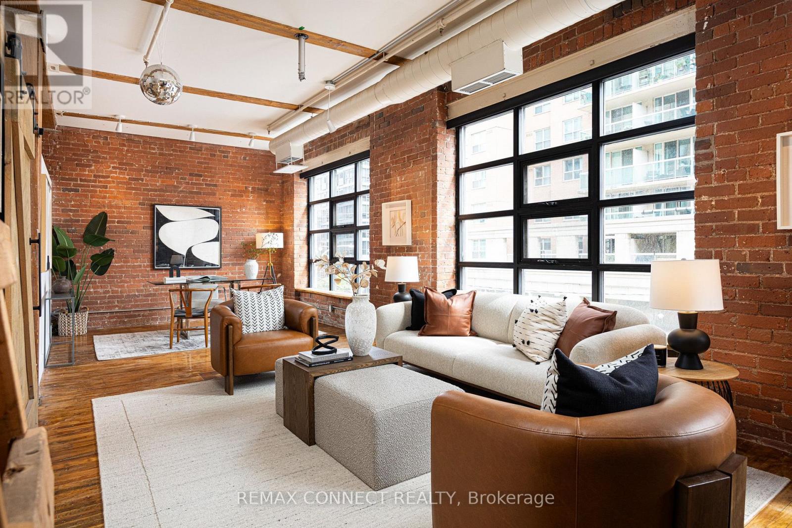 301 - 90 Sherbourne Street, Toronto, Ontario  M5A 2R1 - Photo 3 - C13658404