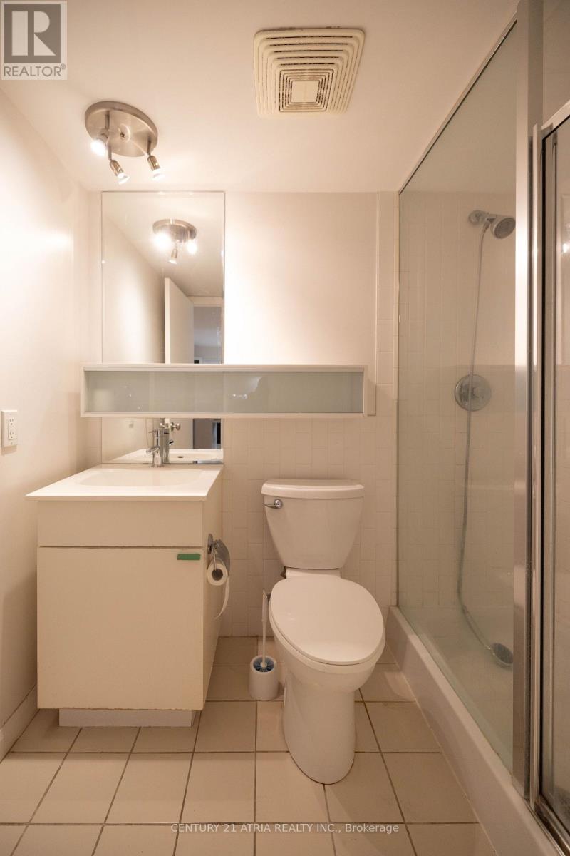 606 - 111 Elizabeth Street, Toronto, Ontario  M5G 1P7 - Photo 12 - C13658566