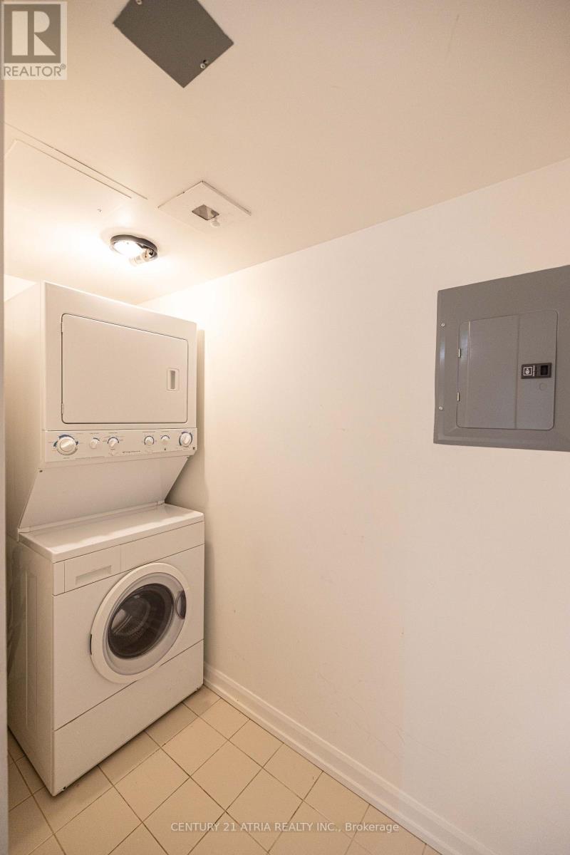 606 - 111 Elizabeth Street, Toronto, Ontario  M5G 1P7 - Photo 13 - C13658566
