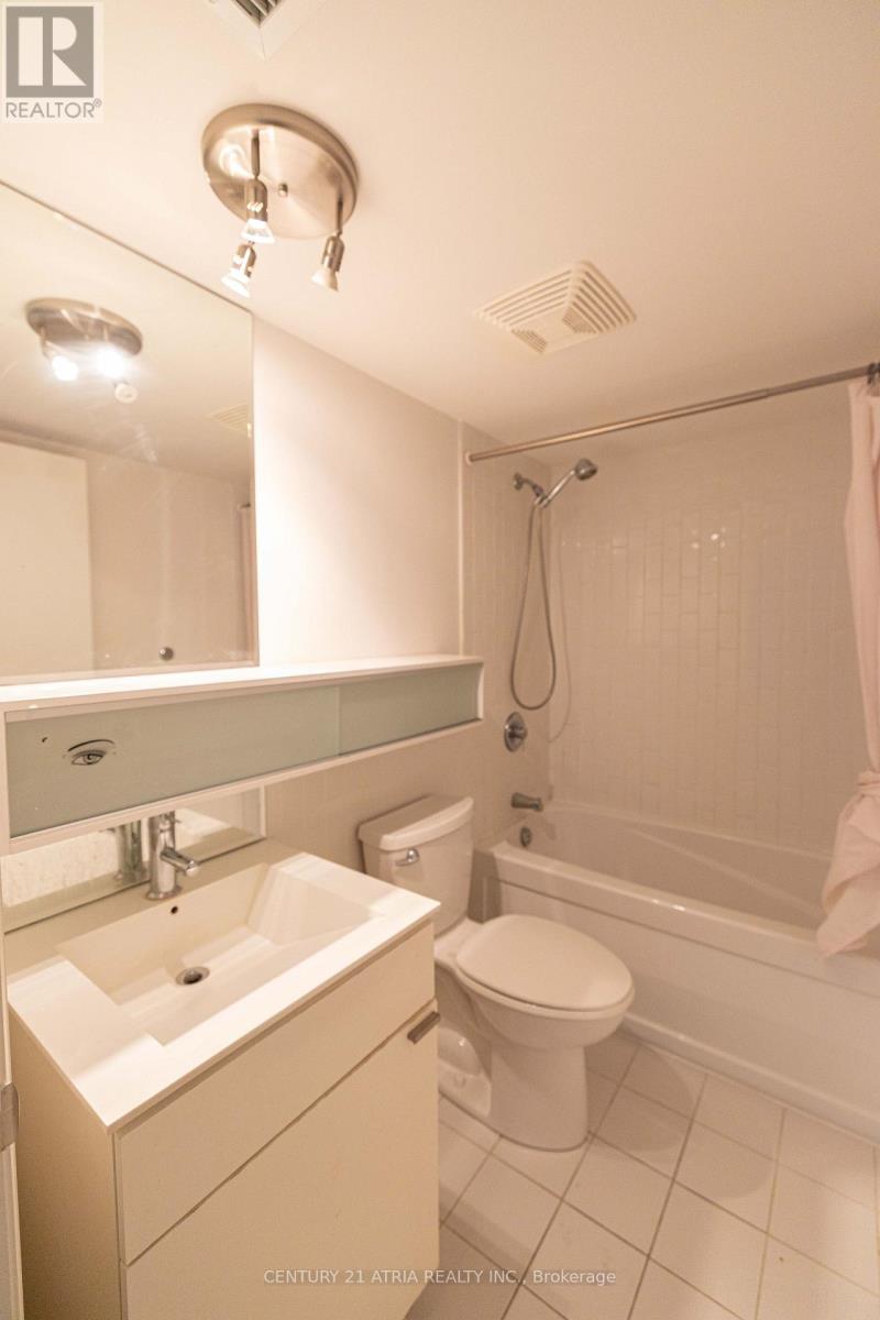 606 - 111 Elizabeth Street, Toronto, Ontario  M5G 1P7 - Photo 16 - C13658566