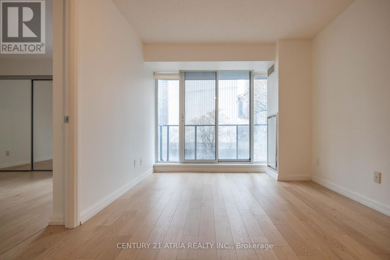 606 - 111 Elizabeth Street, Toronto, Ontario  M5G 1P7 - Photo 7 - C13658566