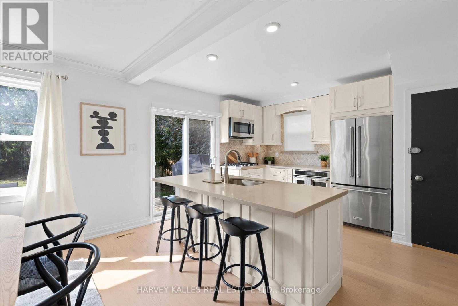 84 Lynnhaven Road, Toronto, Ontario  M6A 2K9 - Photo 14 - C13658576