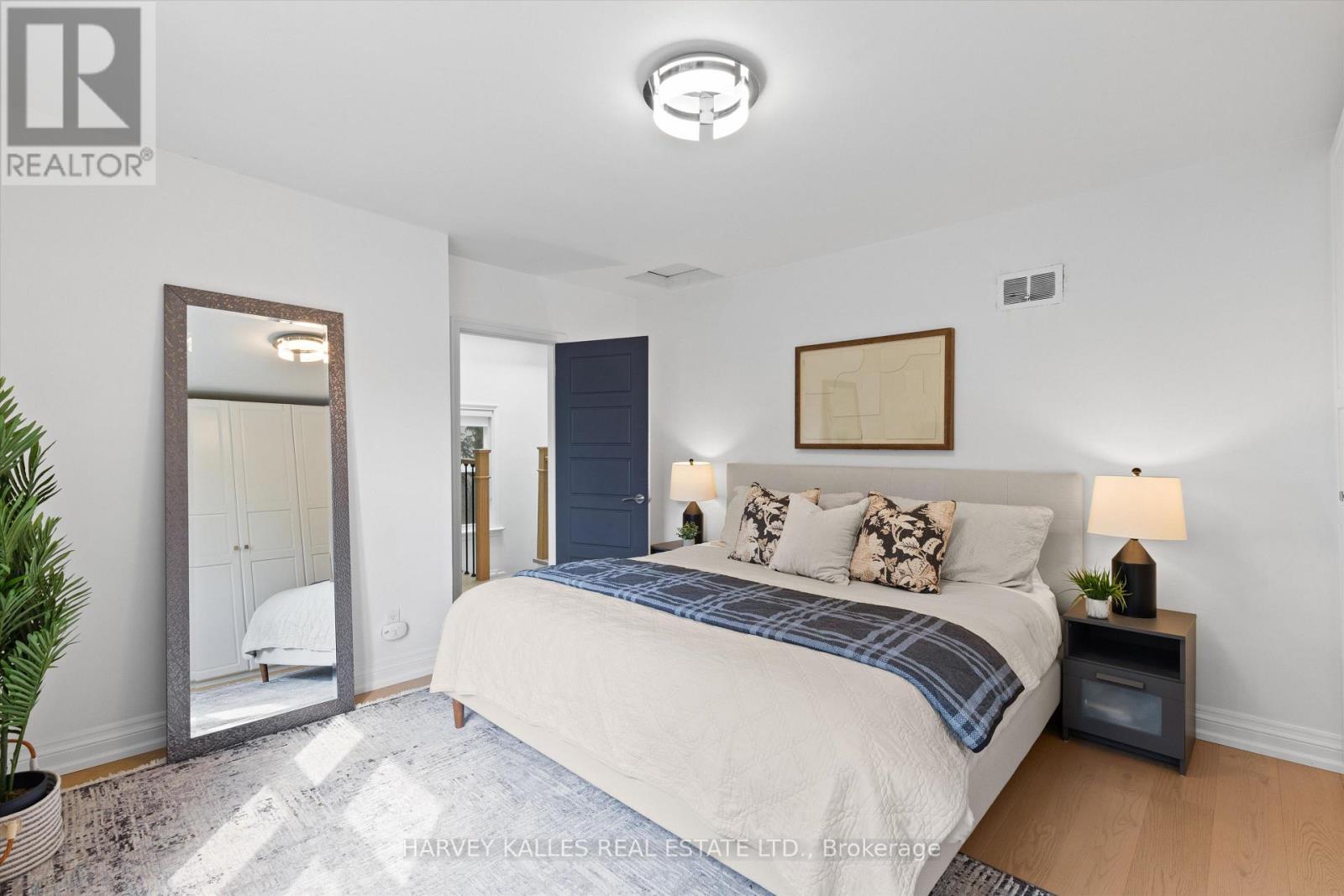 84 Lynnhaven Road, Toronto, Ontario  M6A 2K9 - Photo 20 - C13658576