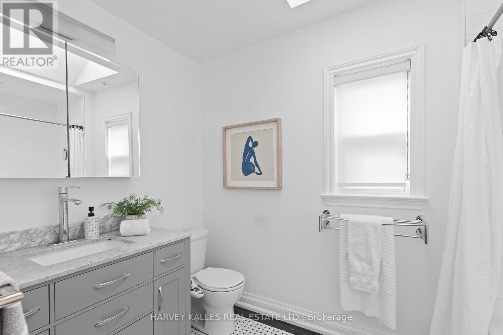 84 Lynnhaven Road, Toronto, Ontario  M6A 2K9 - Photo 21 - C13658576