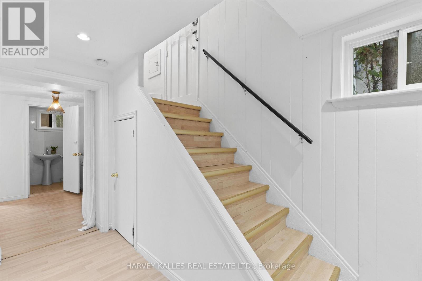 84 Lynnhaven Road, Toronto, Ontario  M6A 2K9 - Photo 26 - C13658576