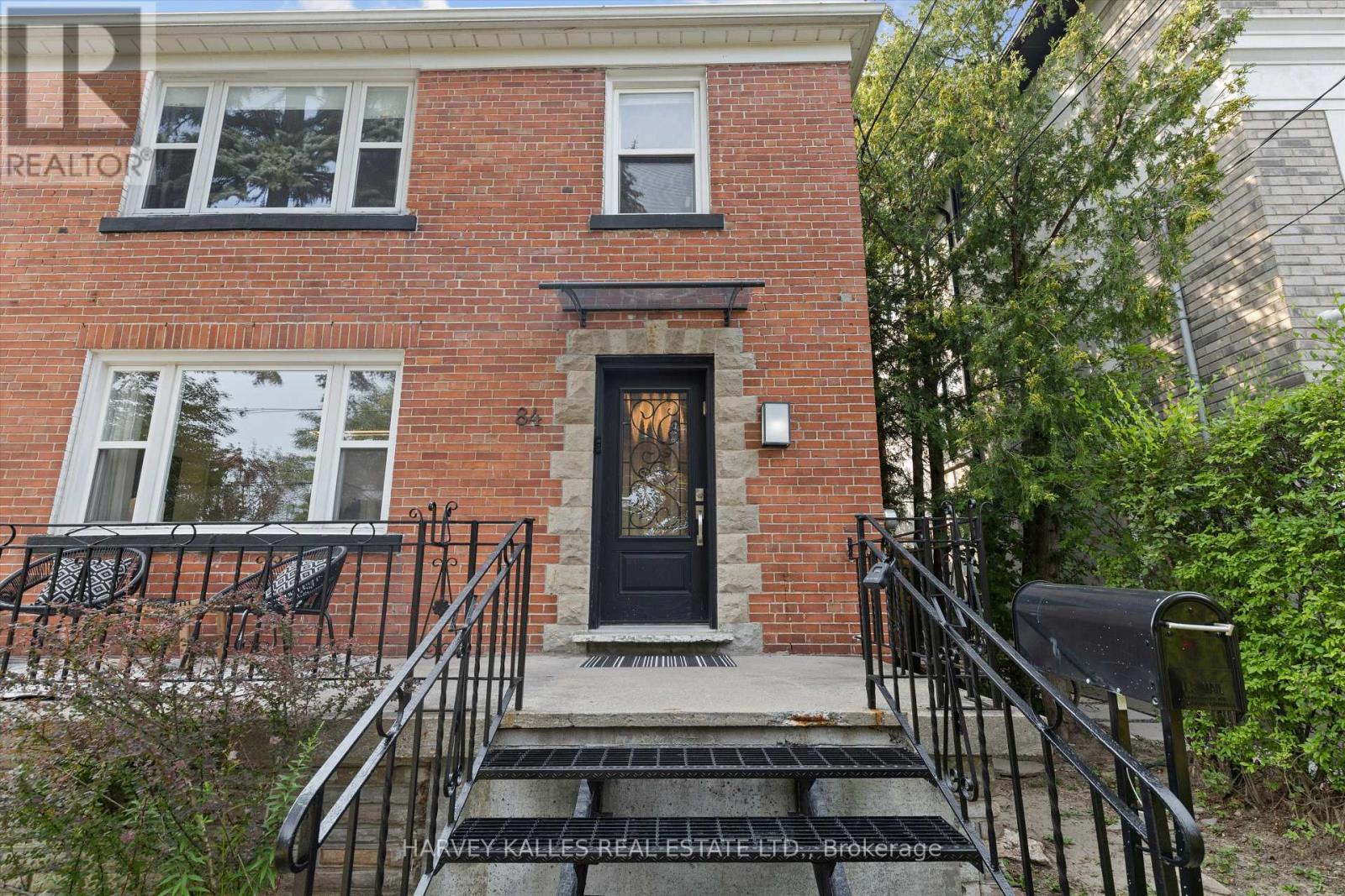 84 Lynnhaven Road, Toronto, Ontario  M6A 2K9 - Photo 3 - C13658576