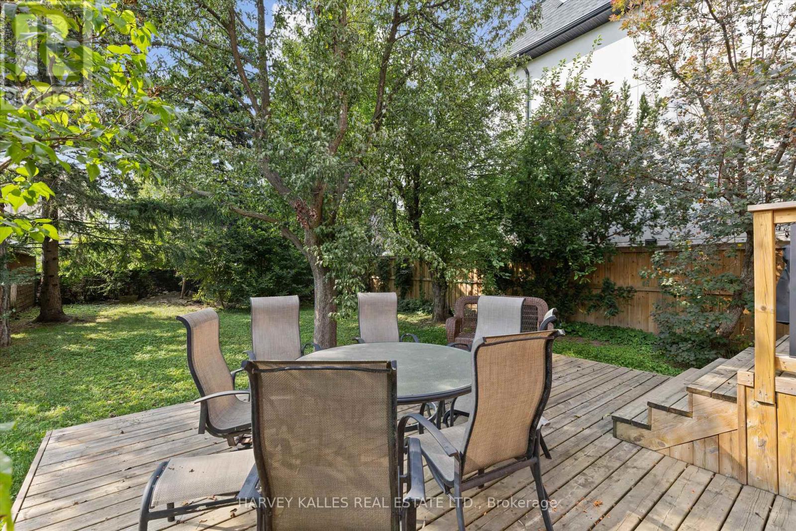 84 Lynnhaven Road, Toronto, Ontario  M6A 2K9 - Photo 32 - C13658576