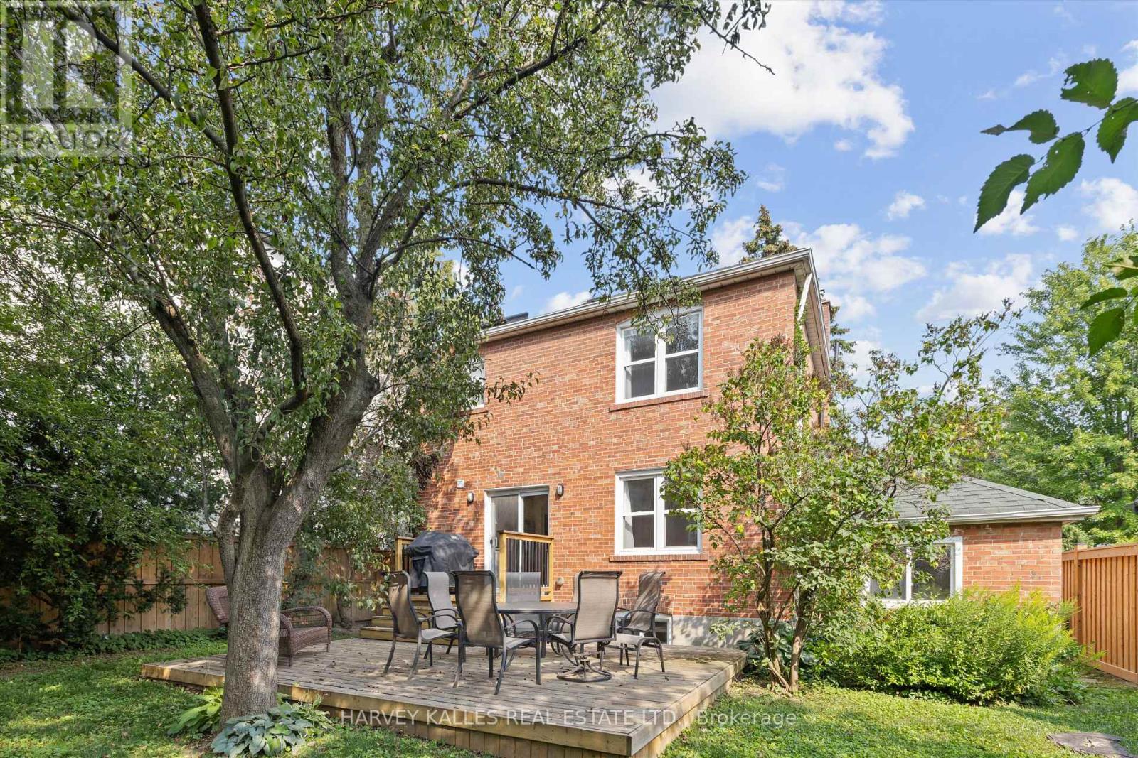 84 Lynnhaven Road, Toronto, Ontario  M6A 2K9 - Photo 33 - C13658576