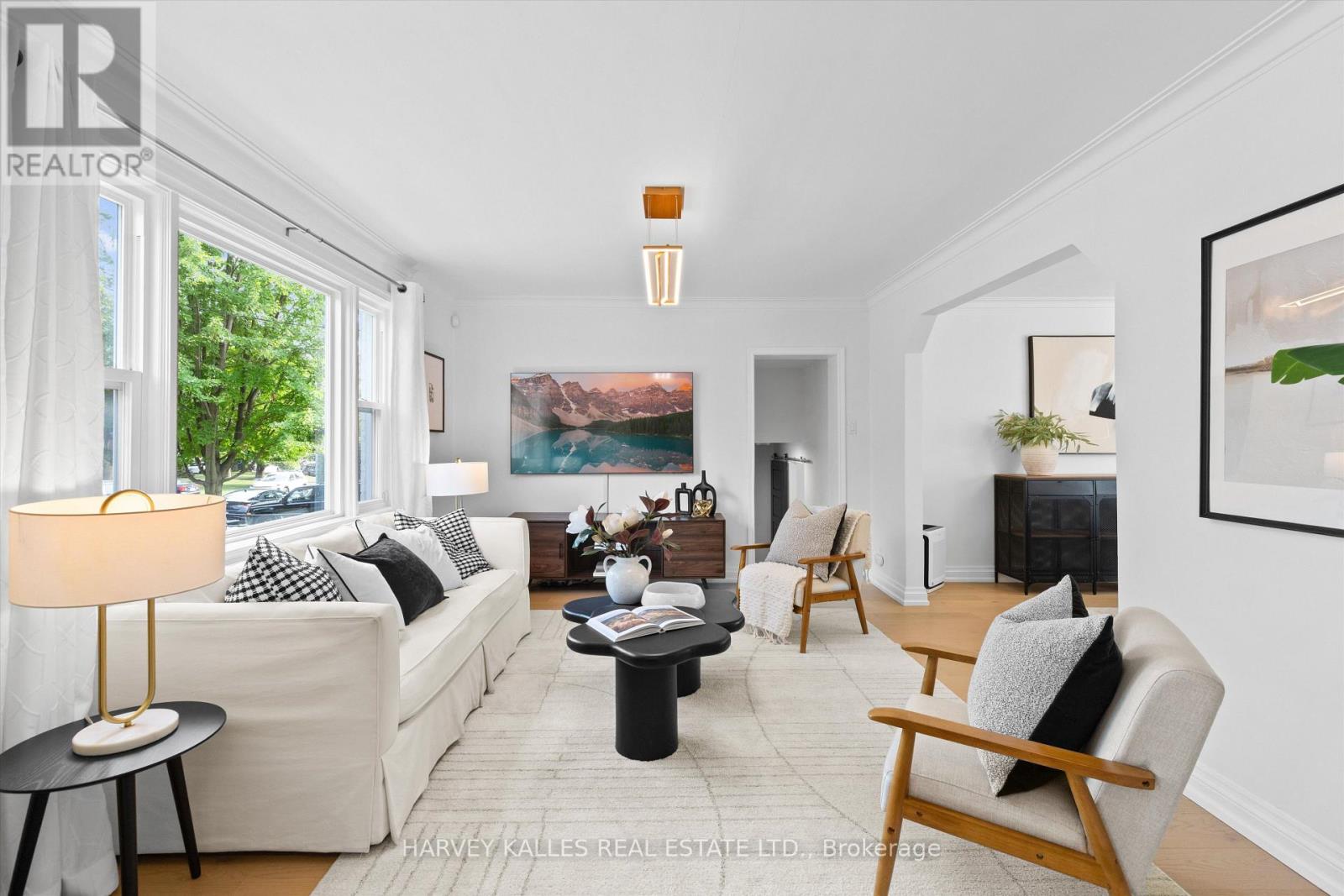 84 Lynnhaven Road, Toronto, Ontario  M6A 2K9 - Photo 7 - C13658576