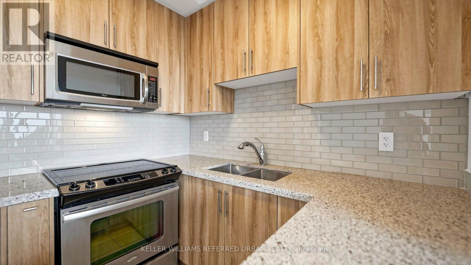 912 - 18 Holmes Avenue, Toronto, Ontario M2N 0E1 - Photo 8 - C13658600