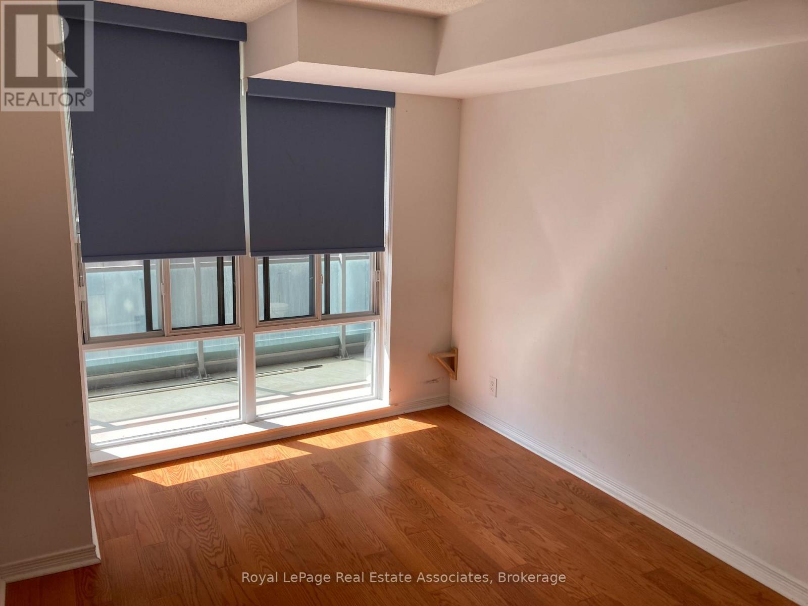 911 - 736 Spadina Avenue, Toronto (University), Ontario  M5S 2J6 - Photo 10 - C13658614
