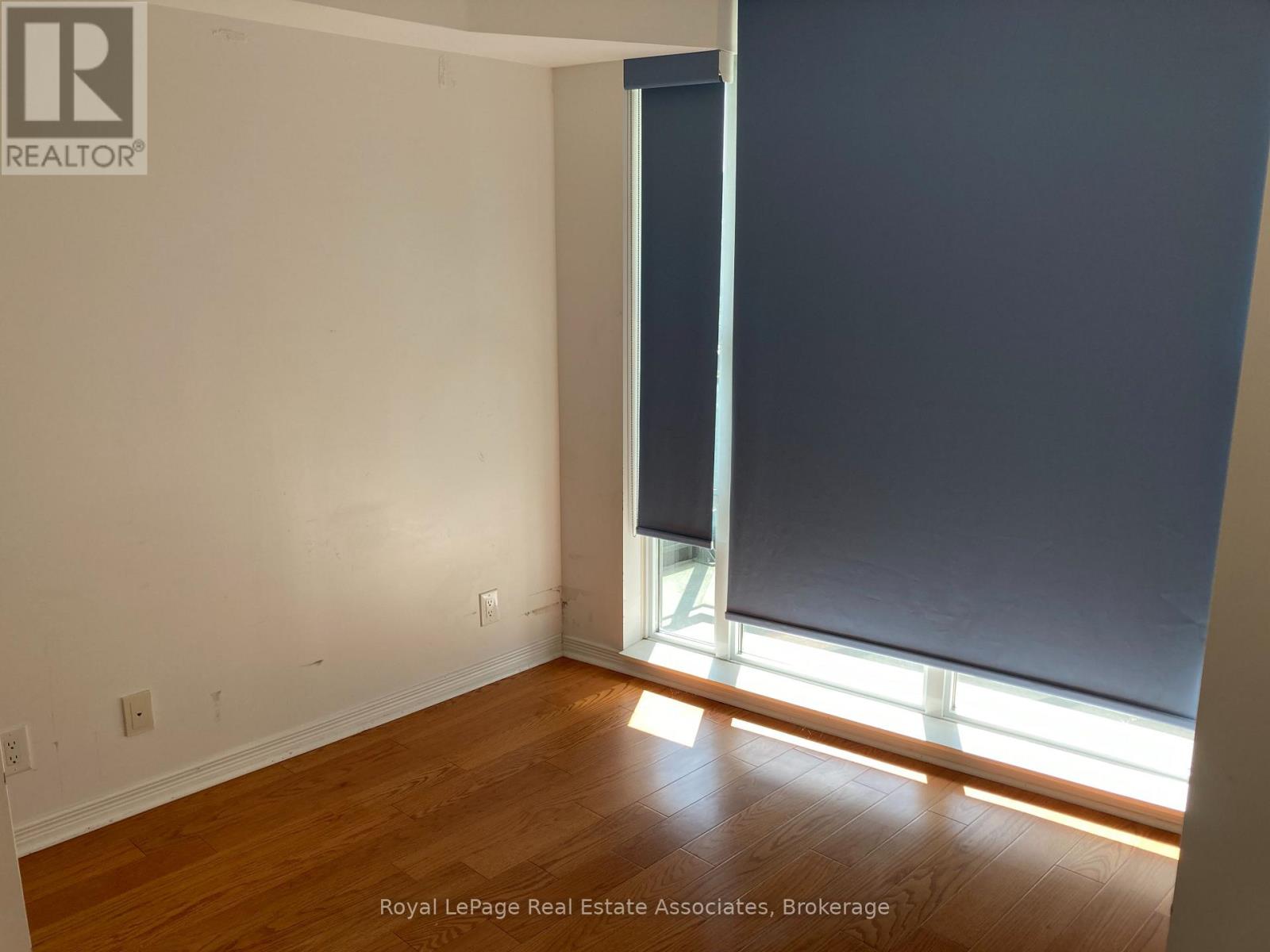 911 - 736 Spadina Avenue, Toronto (University), Ontario  M5S 2J6 - Photo 11 - C13658614