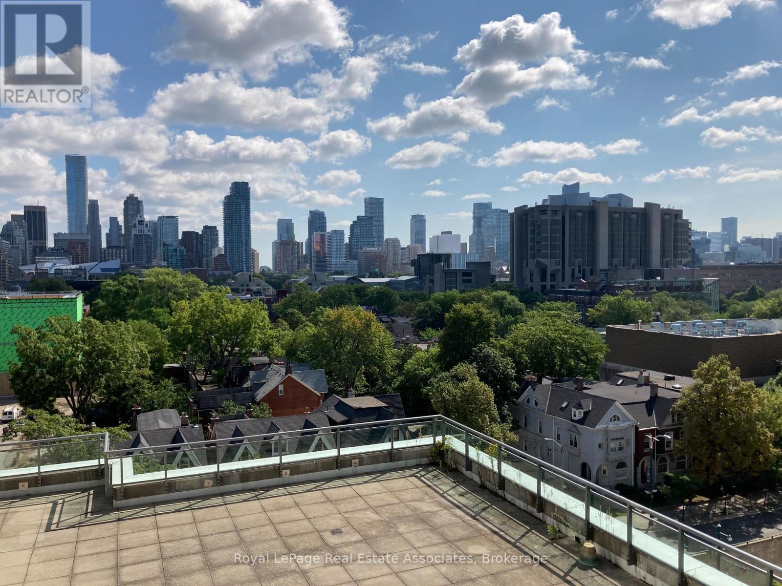 911 - 736 Spadina Avenue, Toronto (University), Ontario  M5S 2J6 - Photo 15 - C13658614