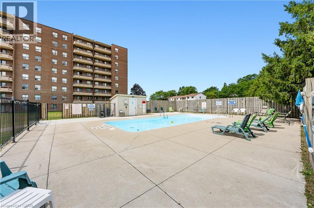 1100 Courtland Avenue E Unit# 605, Kitchener, Ontario  N2C 2H9 - Photo 28 - 40815895
