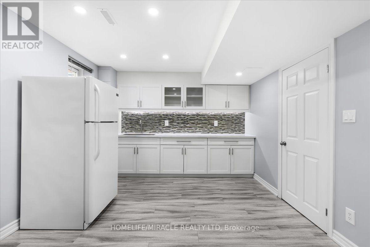 141 Atherton Avenue, Ajax, Ontario  L1T 0L5 - Photo 43 - E13658430