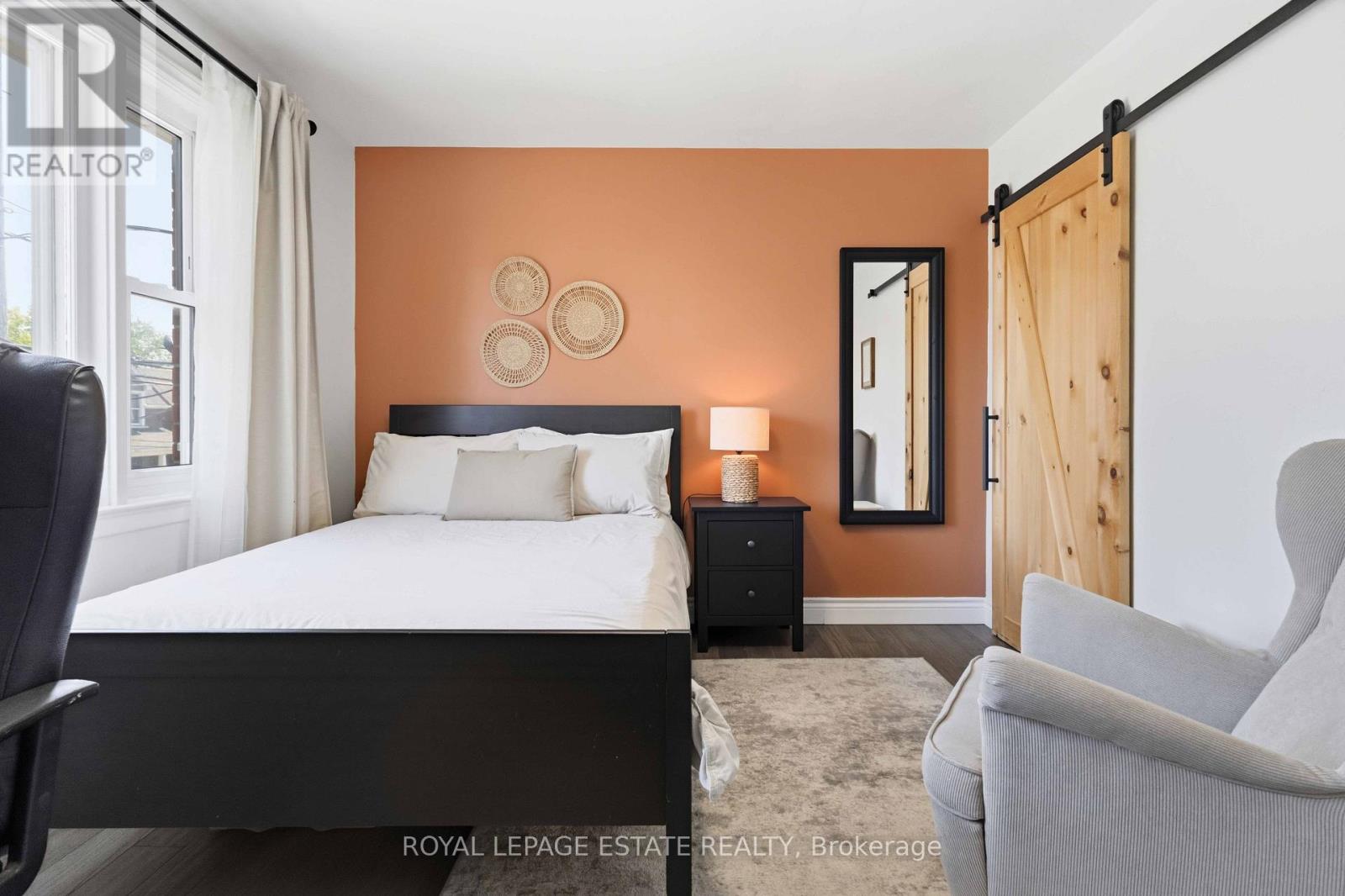 182 Coleman Avenue, Toronto, Ontario  M4C 1R4 - Photo 21 - E13658668