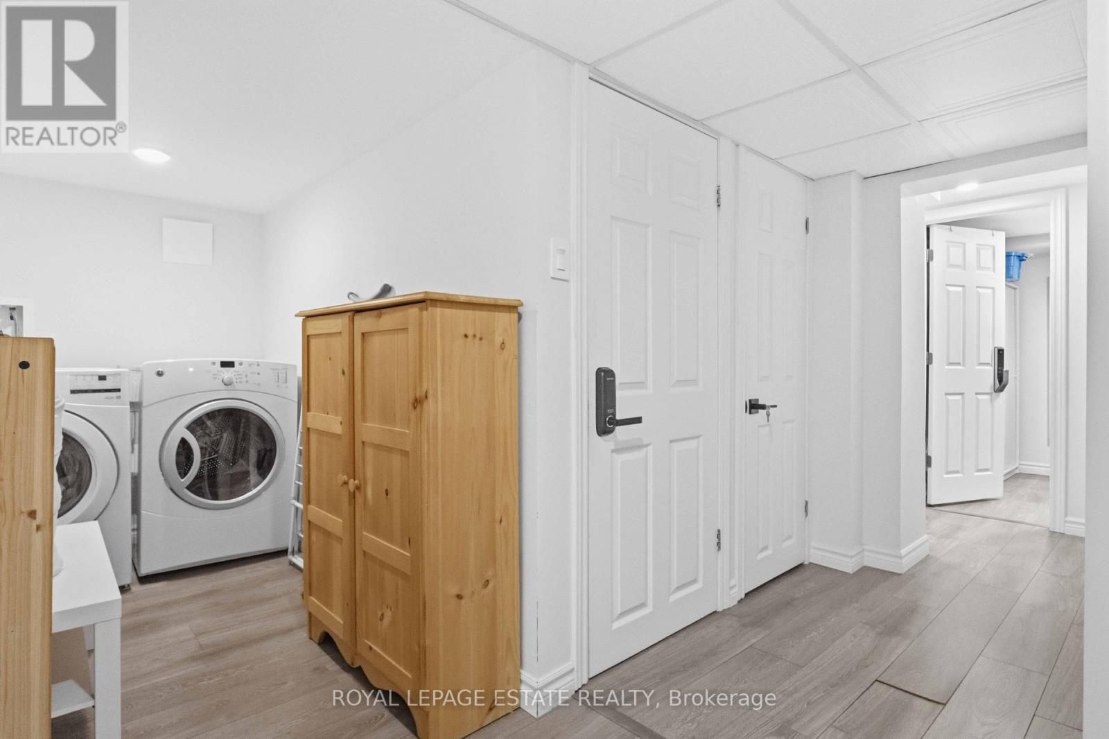 182 Coleman Avenue, Toronto, Ontario  M4C 1R4 - Photo 28 - E13658668