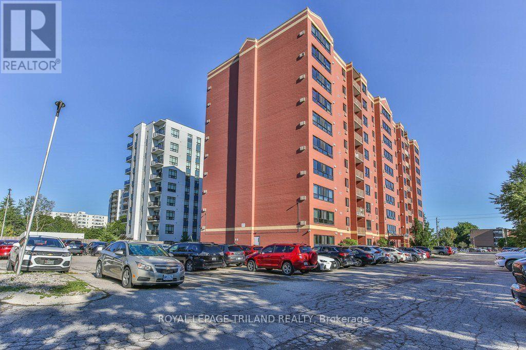 1005 - 95 BASE LINE ROAD W, London South, Ontario