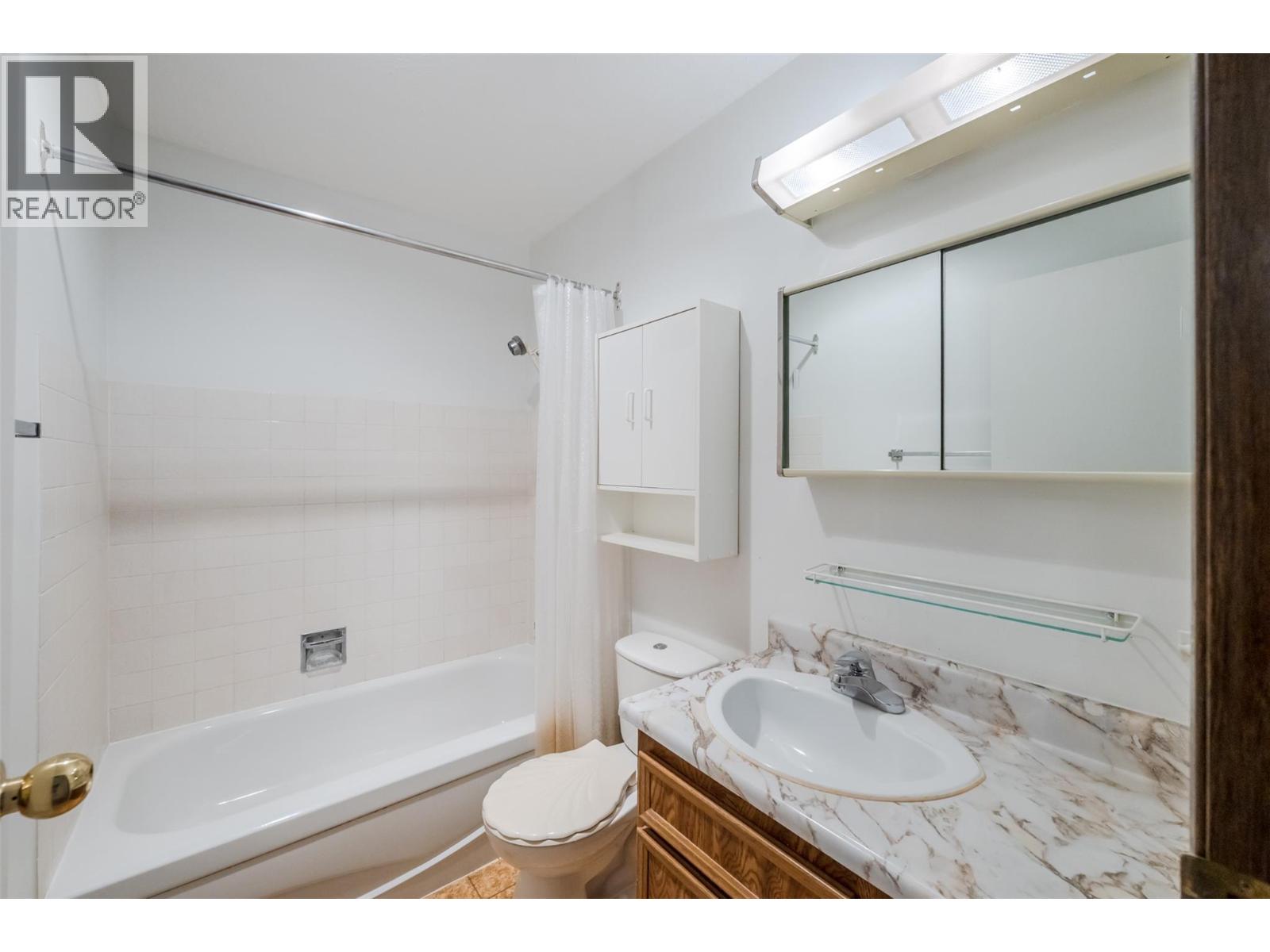 150 Skaha Place Unit# 416, Penticton, British Columbia  V2A 7K1 - Photo 7 - 10396181