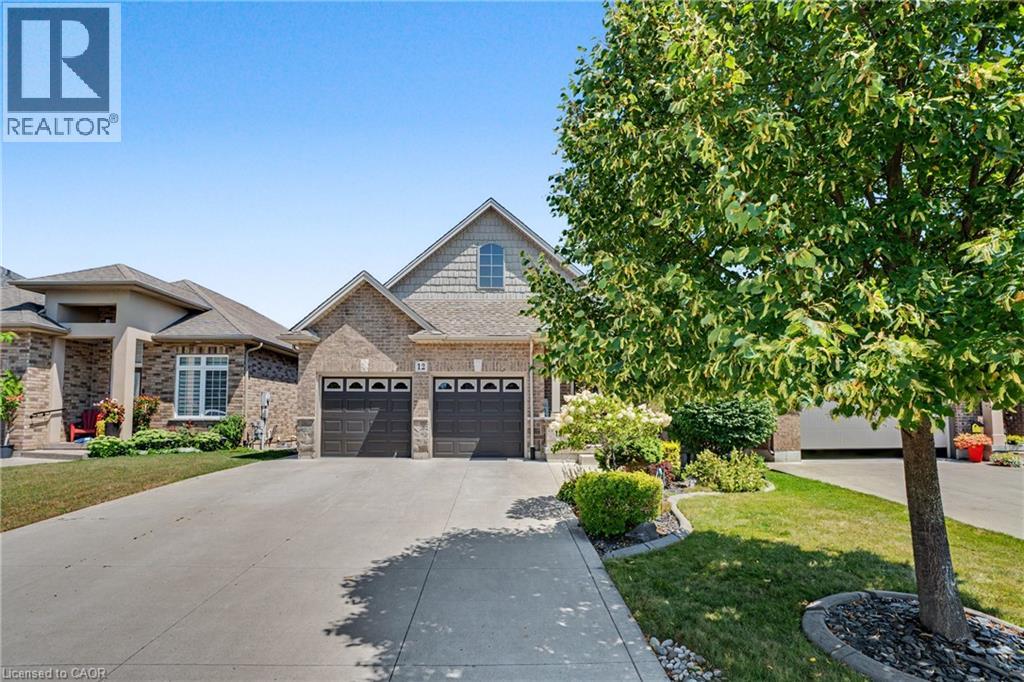 12 Silverwood Avenue, Welland, Ontario  L3C 0B7 - Photo 3 - 40852379
