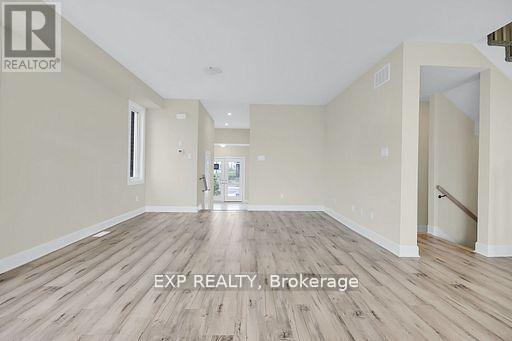 15 Reynolds Avenue, Carleton Place, Ontario K7C 0W4 - Photo 3 - X13658464