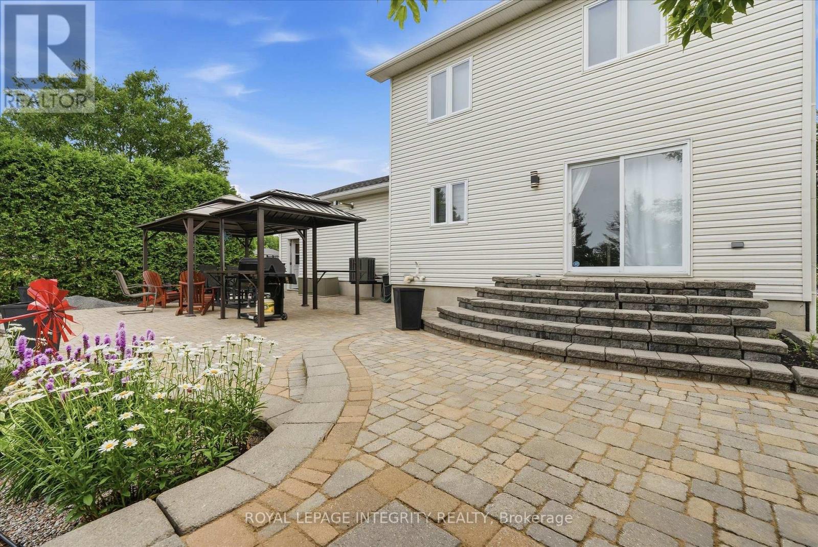36 Frontenac Boulevard, Russell, Ontario  K0A 1W0 - Photo 35 - X13658508