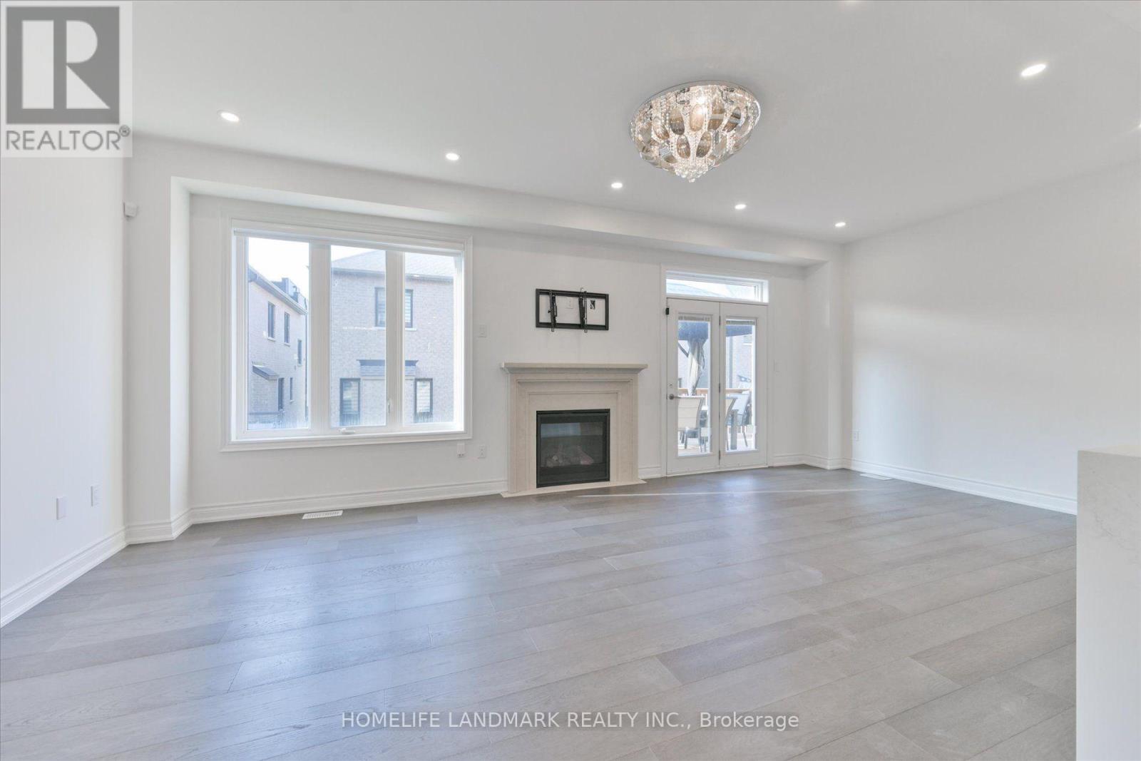 40 Boiton Street, Richmond Hill, Ontario  L4S 0M1 - Photo 12 - N13658516