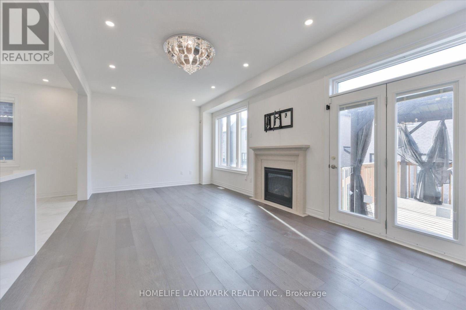 40 Boiton Street, Richmond Hill, Ontario  L4S 0M1 - Photo 14 - N13658516