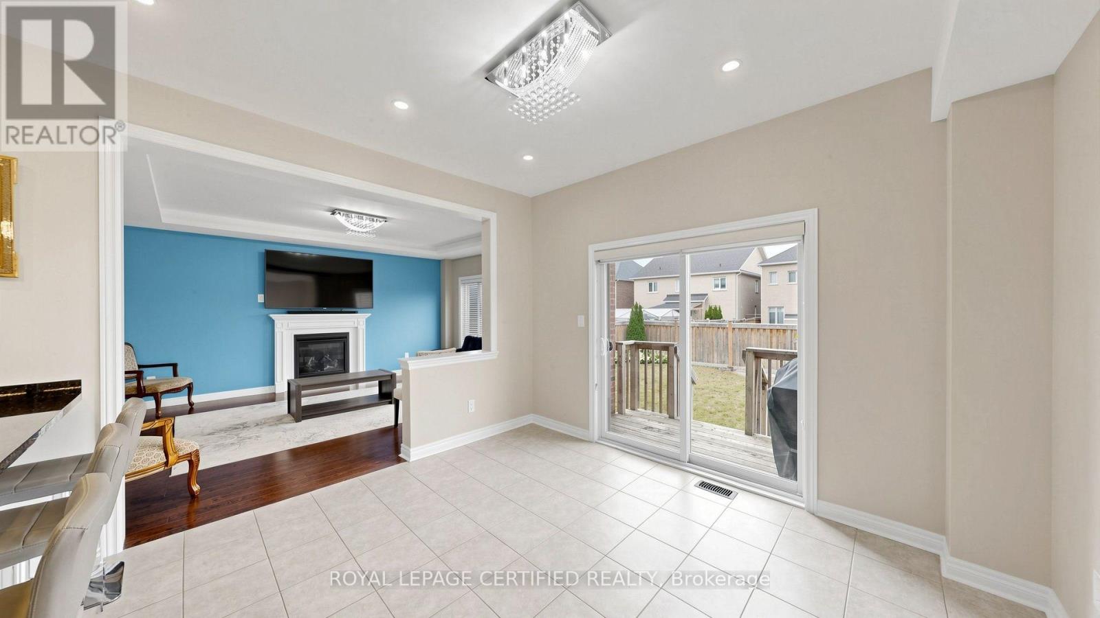 153 Romanelli Crescent, Bradford West Gwillimbury, Ontario  L3Z 0X6 - Photo 21 - N13658530
