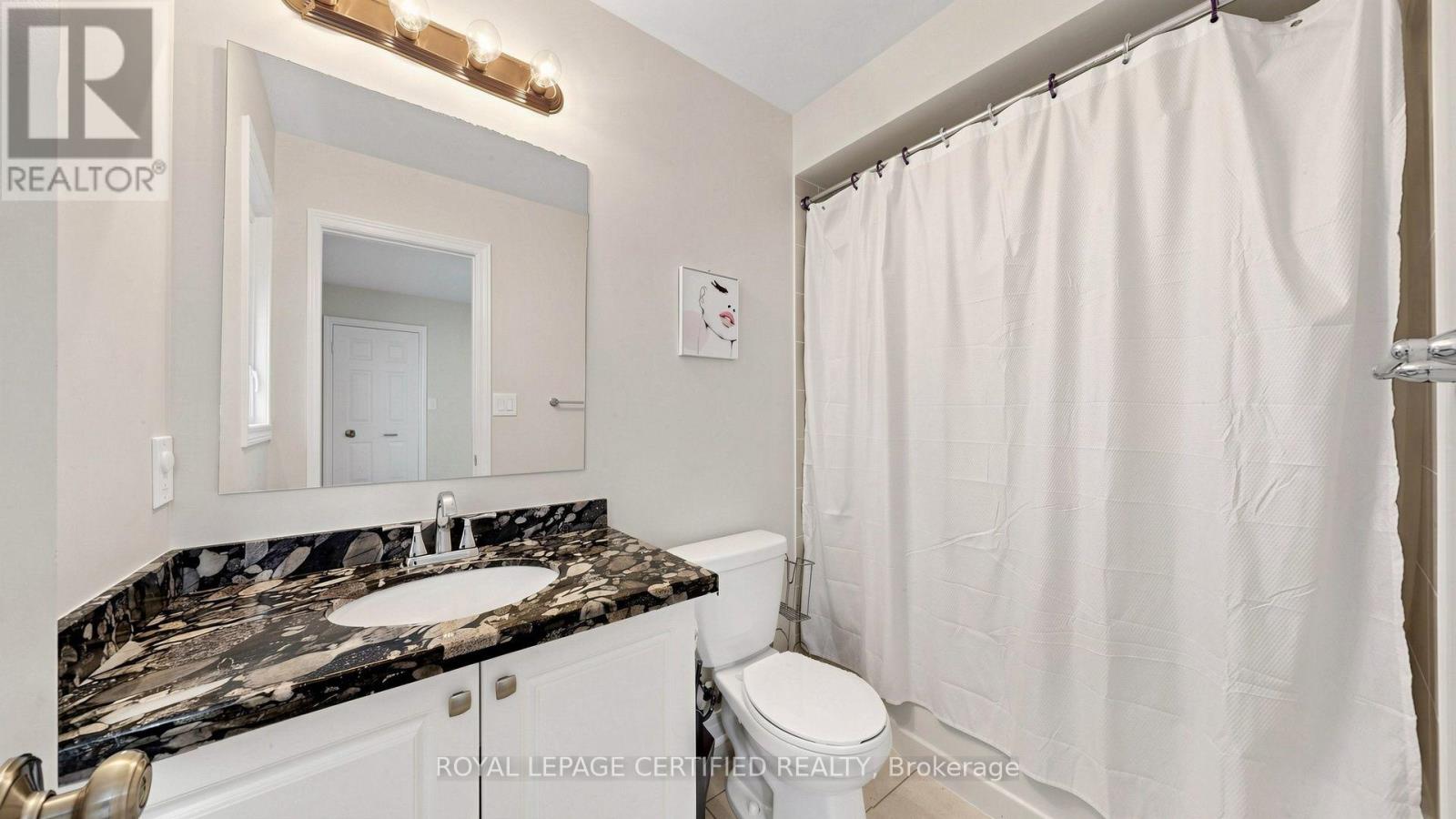 153 Romanelli Crescent, Bradford West Gwillimbury, Ontario  L3Z 0X6 - Photo 37 - N13658530