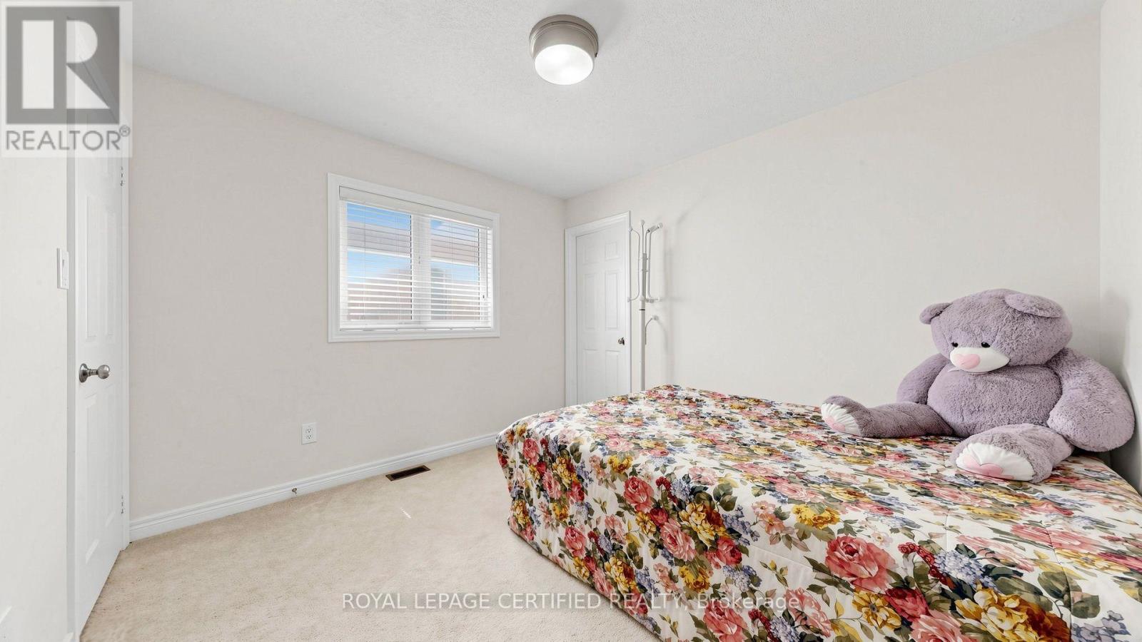 153 Romanelli Crescent, Bradford West Gwillimbury, Ontario  L3Z 0X6 - Photo 38 - N13658530