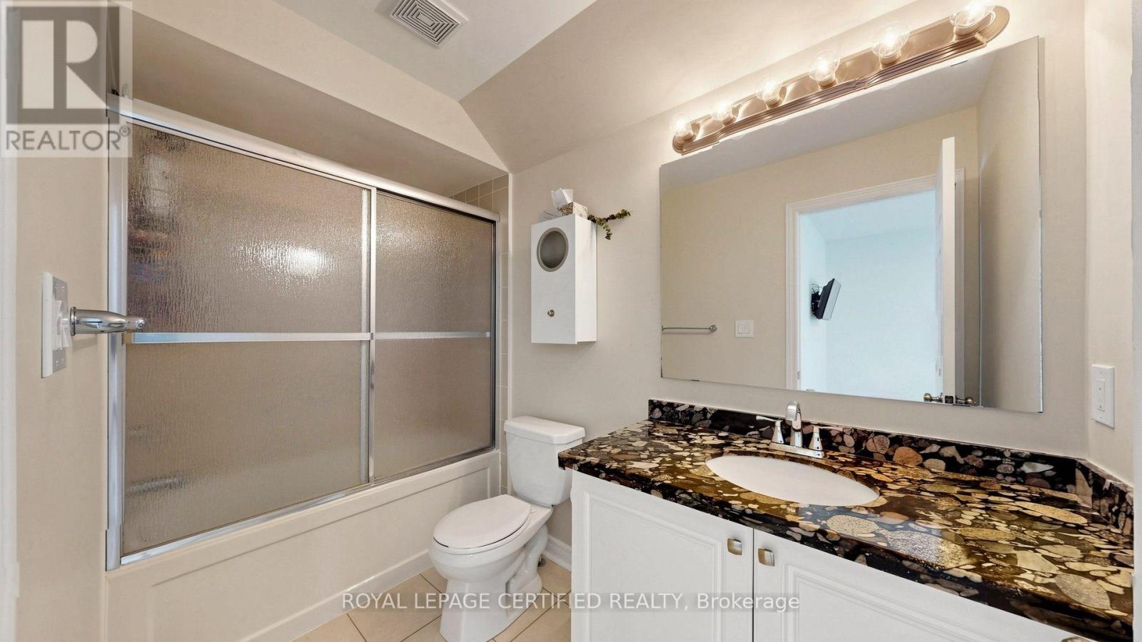 153 Romanelli Crescent, Bradford West Gwillimbury, Ontario  L3Z 0X6 - Photo 44 - N13658530