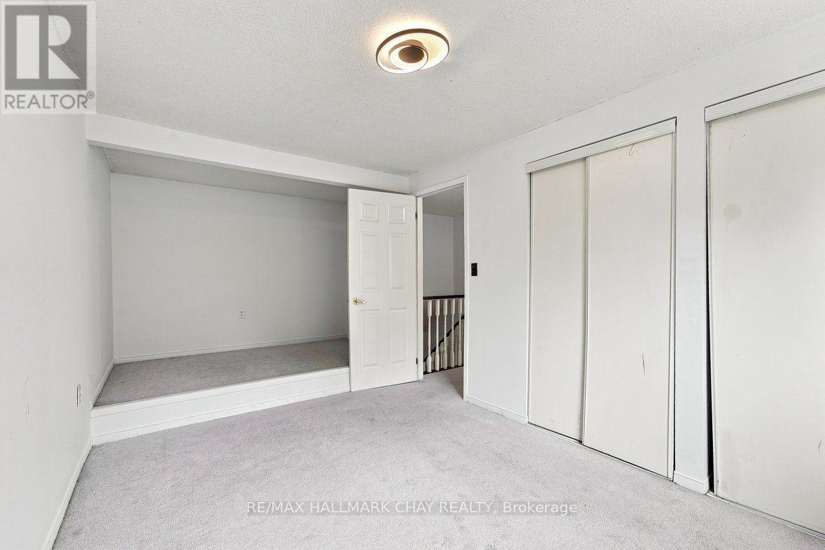 26 Whitehorn Crescent, Barrie, Ontario  L4N 8E4 - Photo 14 - S13658628