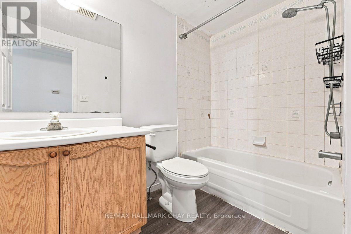 26 Whitehorn Crescent, Barrie, Ontario  L4N 8E4 - Photo 15 - S13658628